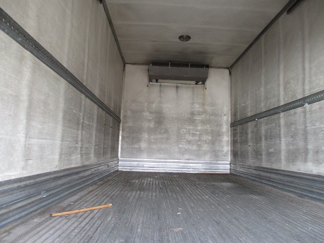 http://www.reeferboxes.ca – COMMERCIAL BABCOCK 18 ft refrigerated box, REEFER Van Truck Body Box Sales Toronto Ontario.