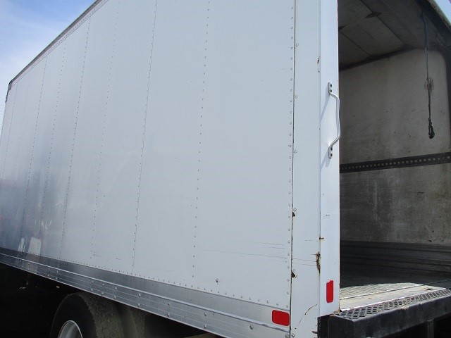 Our used Reefer or Refrigerated truck boxes offer businesses with refrigerated delivery transportation needs exceptional value. Our selection of used reefer truck boxes covers the full range of capacities and box sizes, featuring heavy-duty insulated interiors